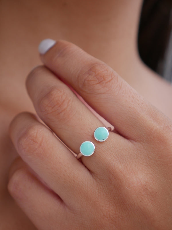 rings, Turquoise rings, silver rings, 925 sterling silver rings, dainty rings, new rings, adjustable rings, trending jewelry, black friday jewelry, christmas gifts, birthday gifts, anniversary gifts, fashion jewelry, cheap jewelry, trending accessories, dainty rings, statement rings, fashion jewelry, waterproof jewelry, tarnish free rings, designer rings, designer jewelry, kesley jewelry, cool rings, gifts ideas, casual jewelry